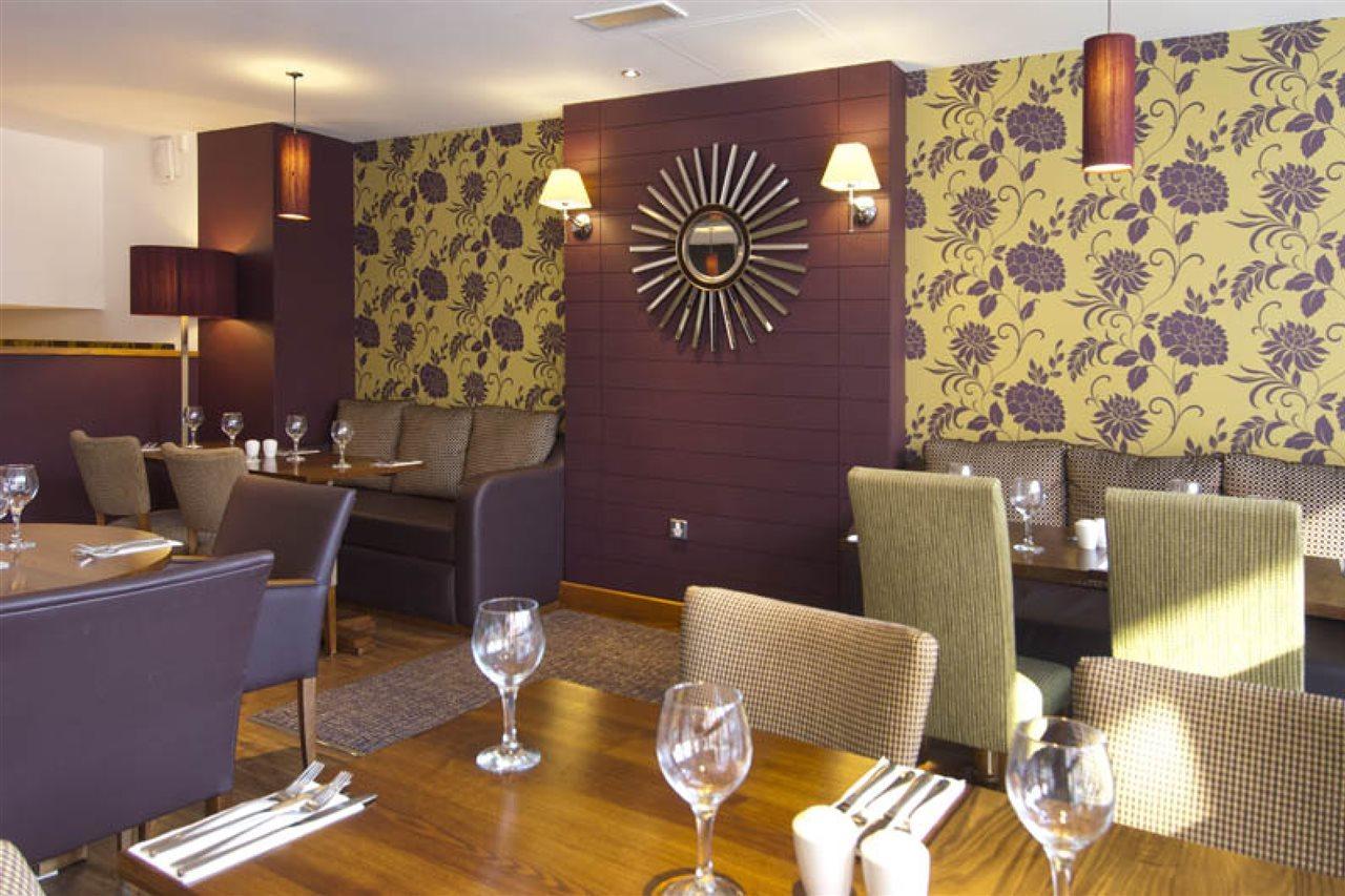 Premier Inn London City Exterior photo